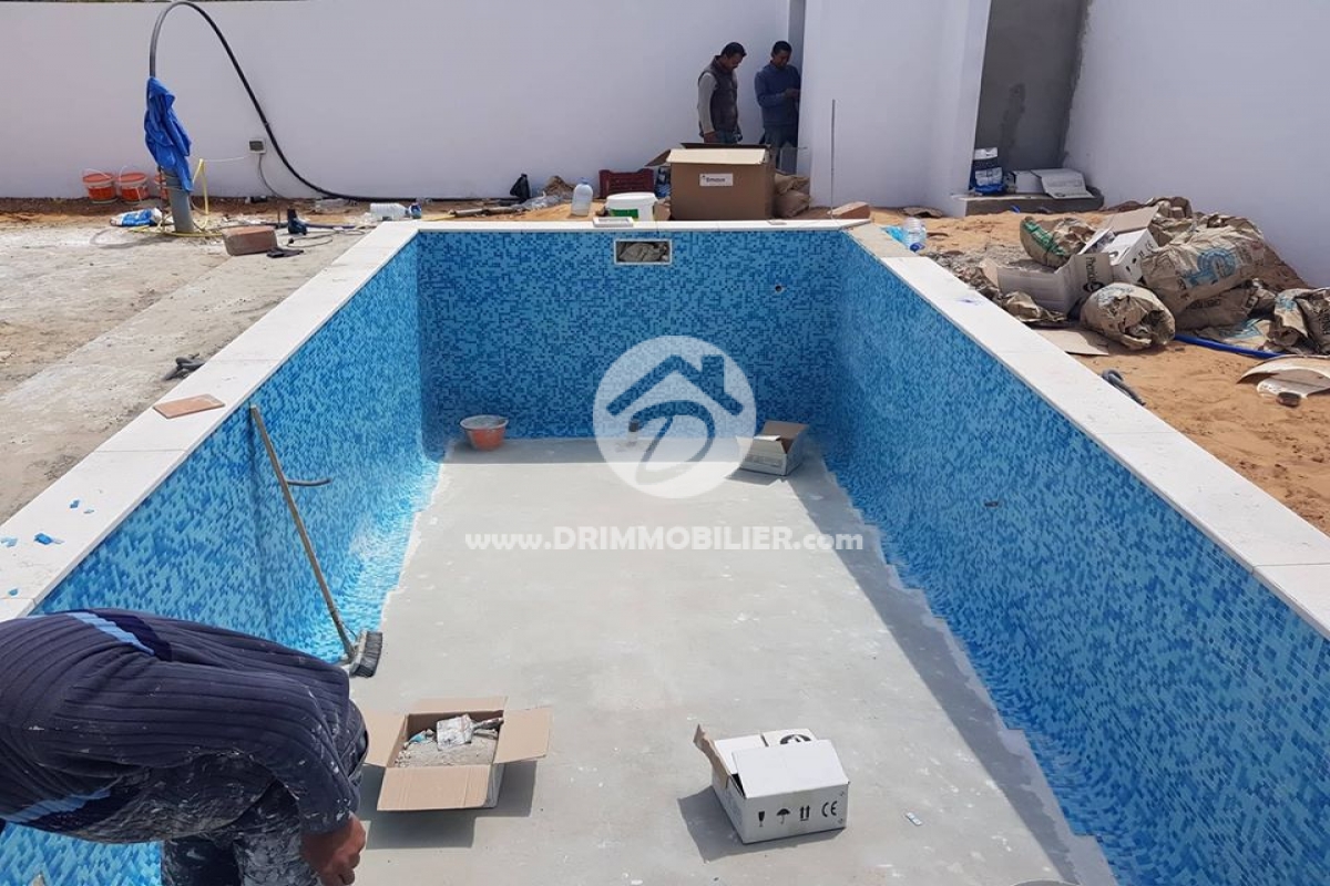 Réception : Piscine Gecheine -   Notre Chantiers Djerba